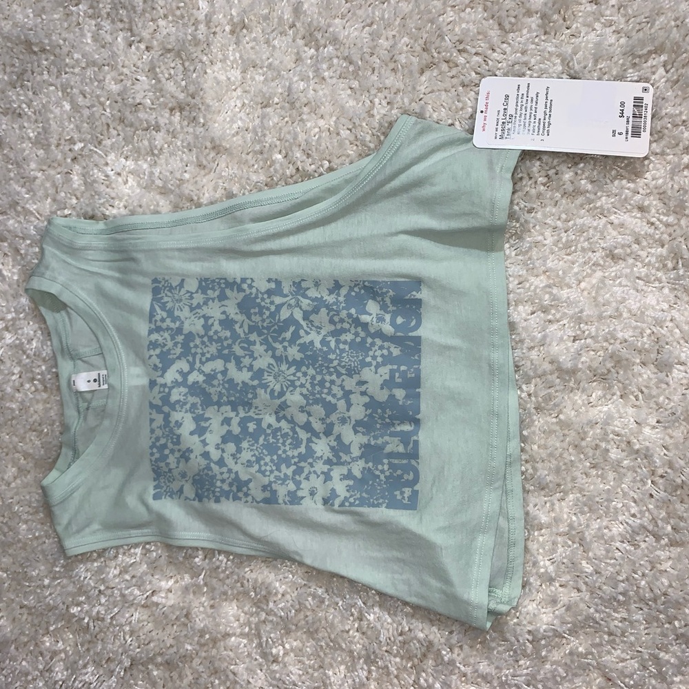 Lululemon muscle love crop tank